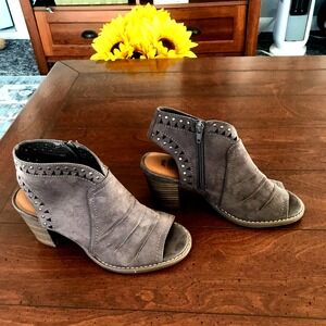Sonoma‎ Goods For Life Vitalize Ortholite Heeled Peep Toe Perforated Bootie Sz 6